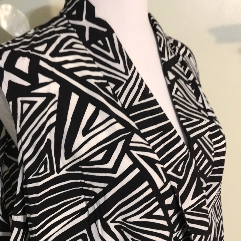 CALVIN KLEIN PLUS SIZE TOP - Picture 4 of 5